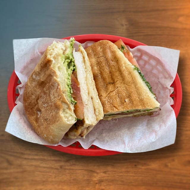 Pesto Chicken Combo.